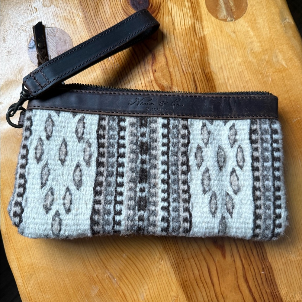 Nena & Co. Brown and Cream Patterned Wristlet